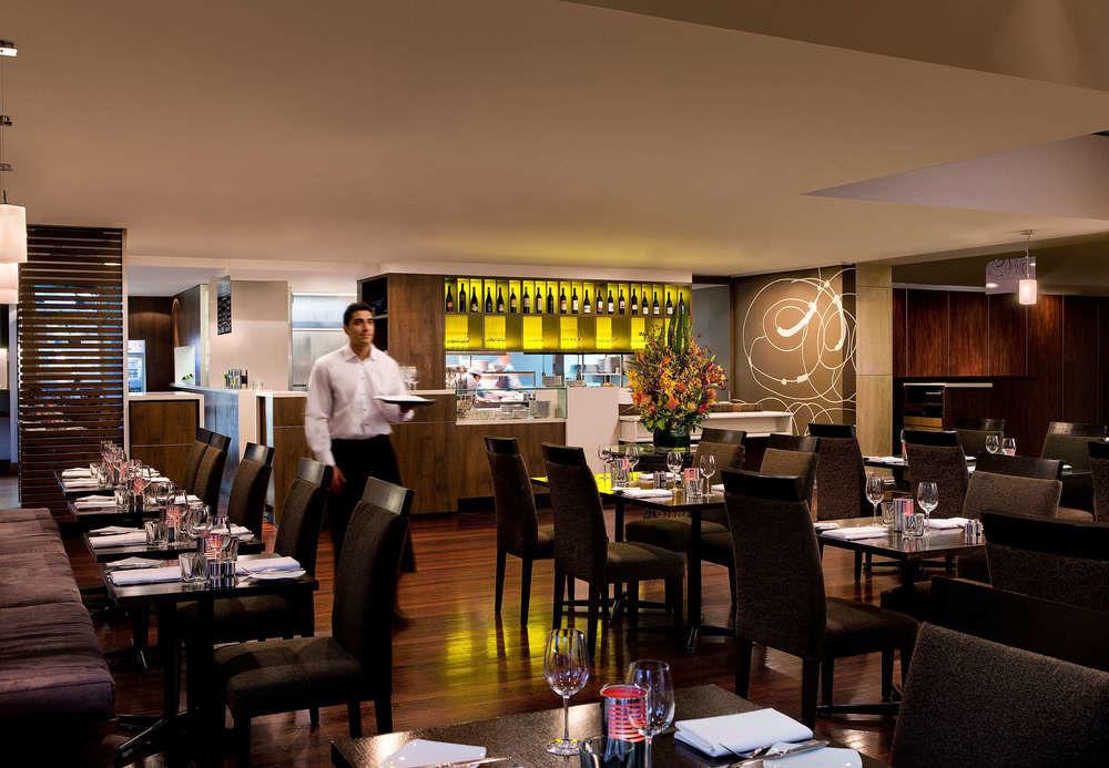 Melbourne Marriott Hotel Экстерьер фото
