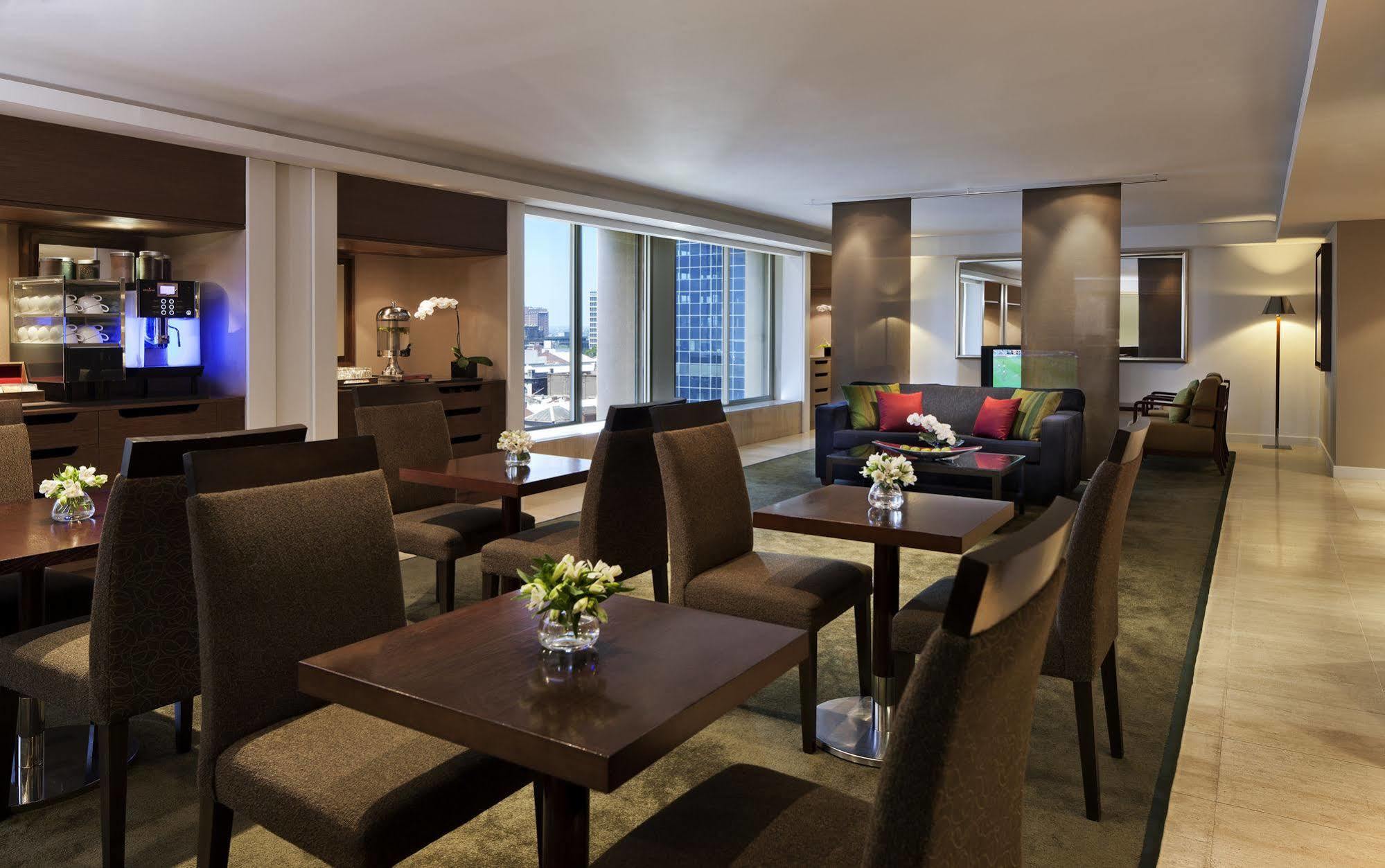 Melbourne Marriott Hotel Экстерьер фото